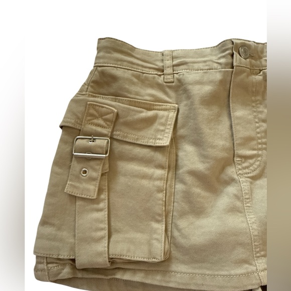 We The Free Cargo Utility Shorts Khaki Size 25 High Rise Military Style - Picture 3 of 11